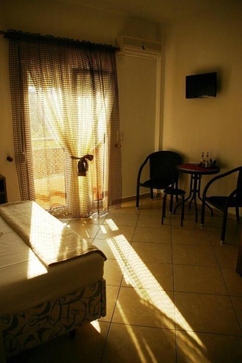 Inanthi Apartamento Potos Quarto foto