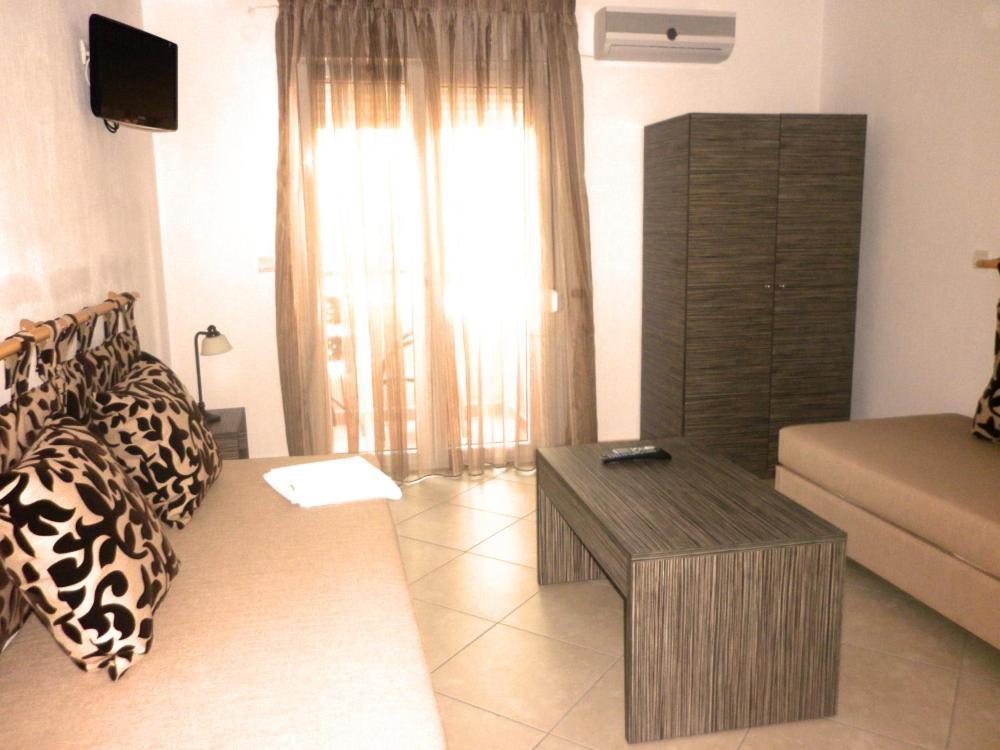 Inanthi Apartamento Potos Quarto foto